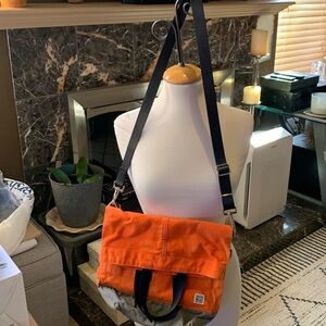 Gently Loved Chester Wallace Upright Tote Unisex